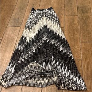 Elegant Black and White Women's High Low Skirt